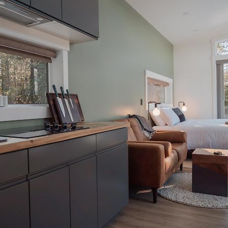 Hotel Skyridge Glamping à Kananaskis Extérieur photo