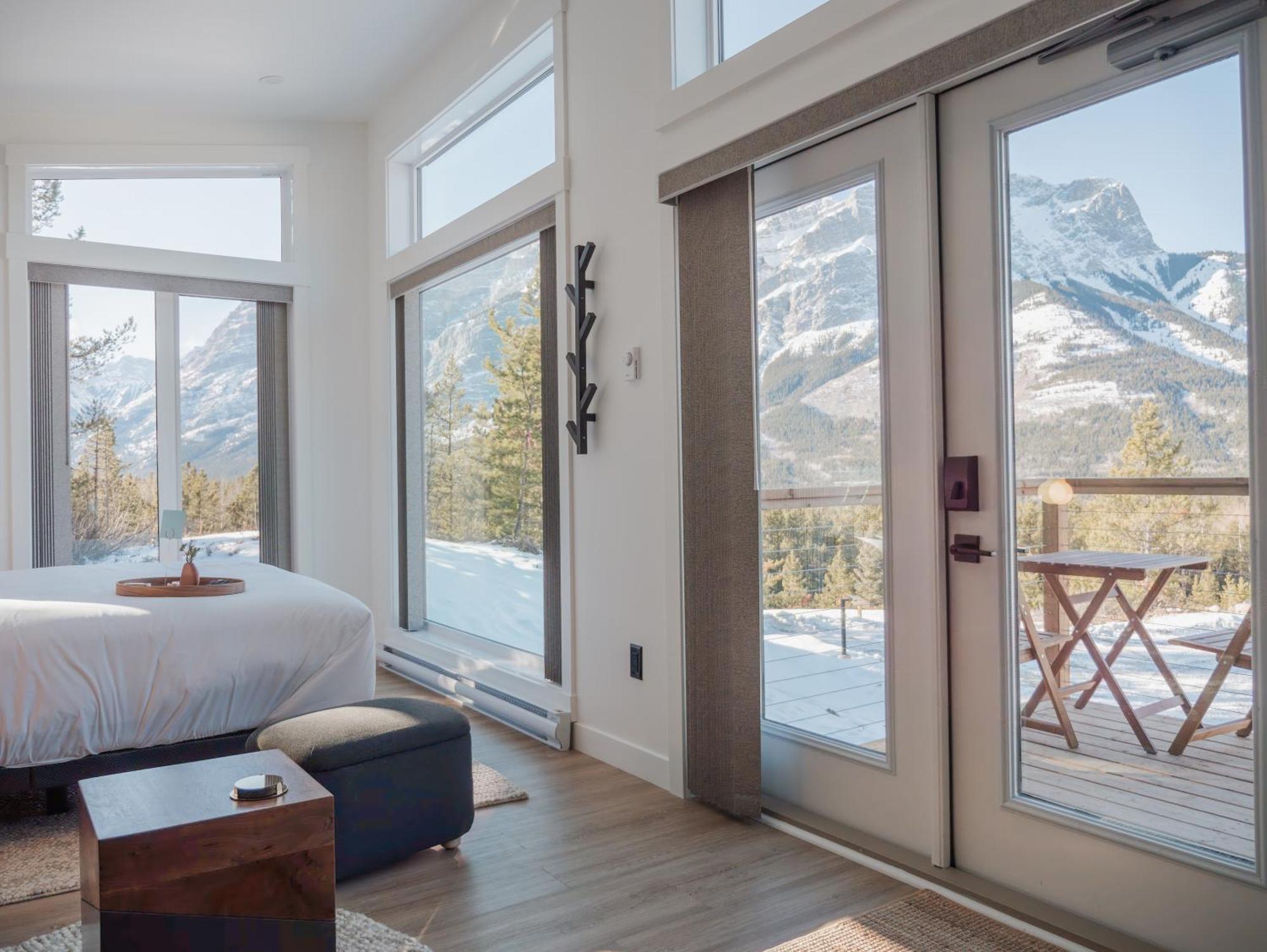 Hotel Skyridge Glamping à Kananaskis Extérieur photo